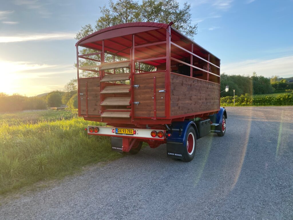 Mercedes L312