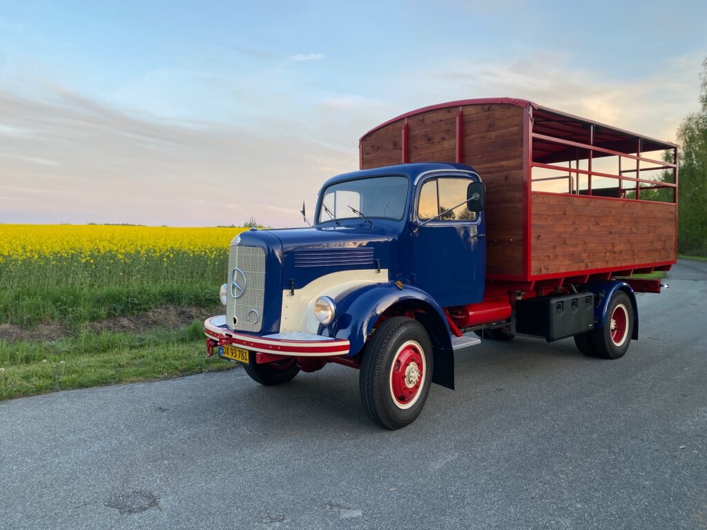 Mercedes L312